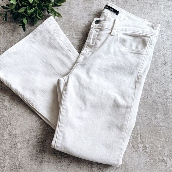 J Brand Mid Rise Flare White Jean Size 28 - Picture 1 of 10